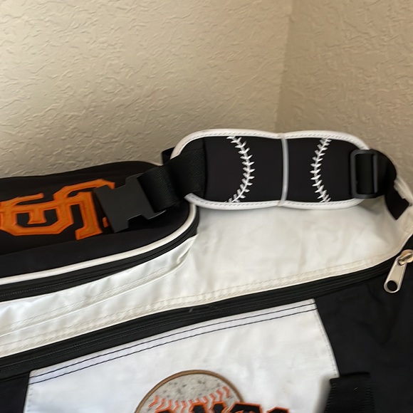 San Francisco Giants duffel bag - Picture 3 of 3